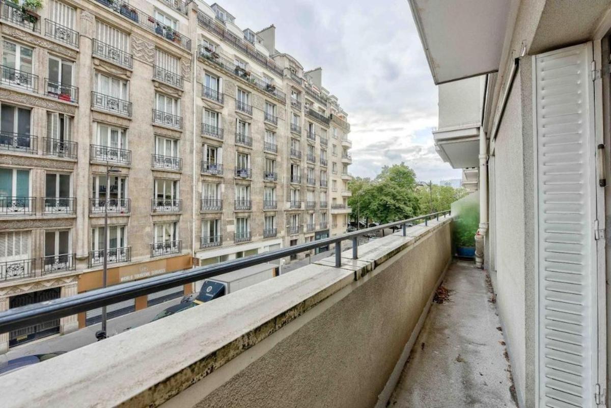 T2 With Stunning Balcony 55m2 17 Apartment