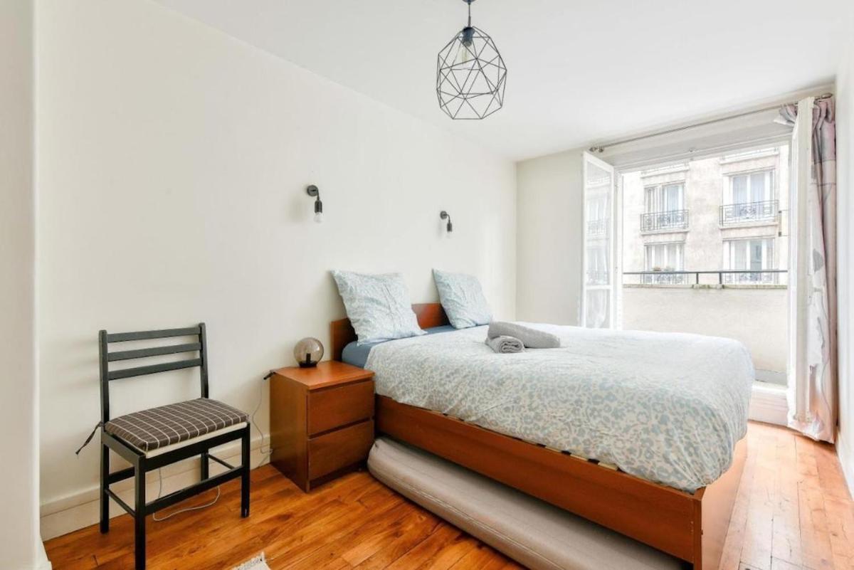 T2 With Stunning Balcony 55m2 17 Paris